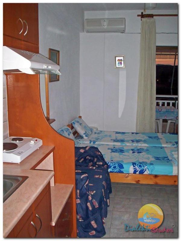 Dialekti Studios Toroni Ngoại thất bức ảnh
