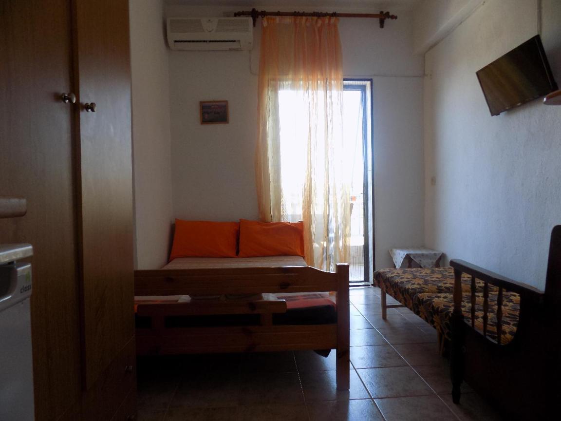 Dialekti Studios Toroni Ngoại thất bức ảnh